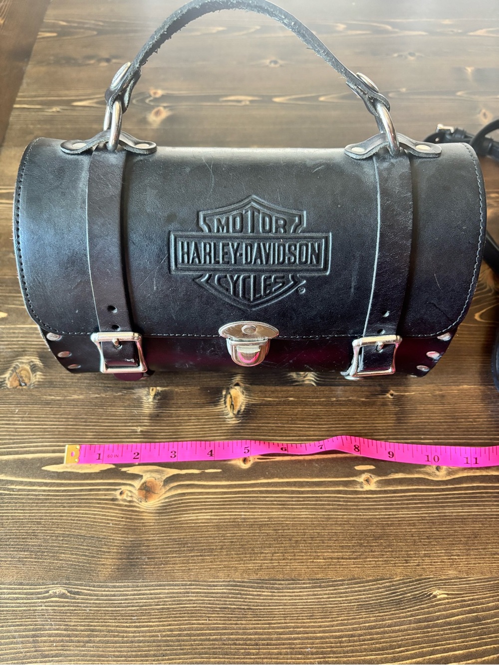 Harley-Davidson Black Leather Handle Barrel Bag